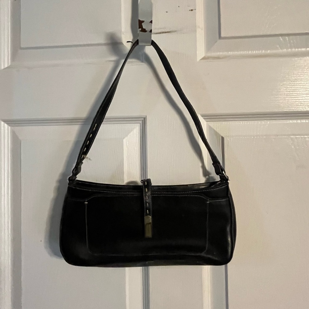 Vintage Chateau Elegant Black Shoulder Bag
